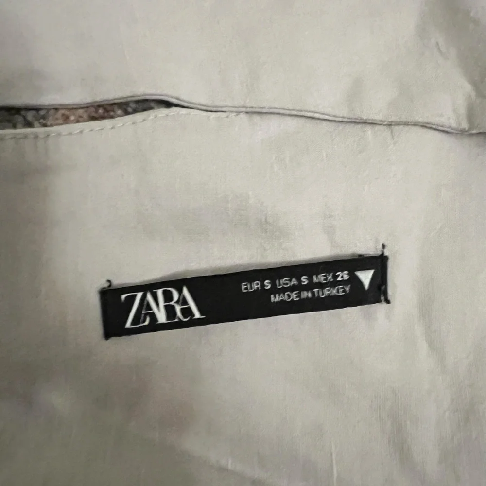 Zara Tie Up Halter Crop Top